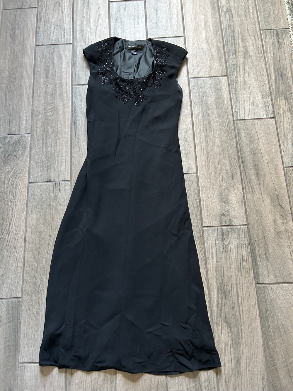 Jones New York Black Beaded Cap-Sleeve Maxi Dress
